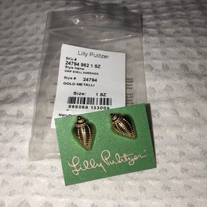 NWT Shell Earrings